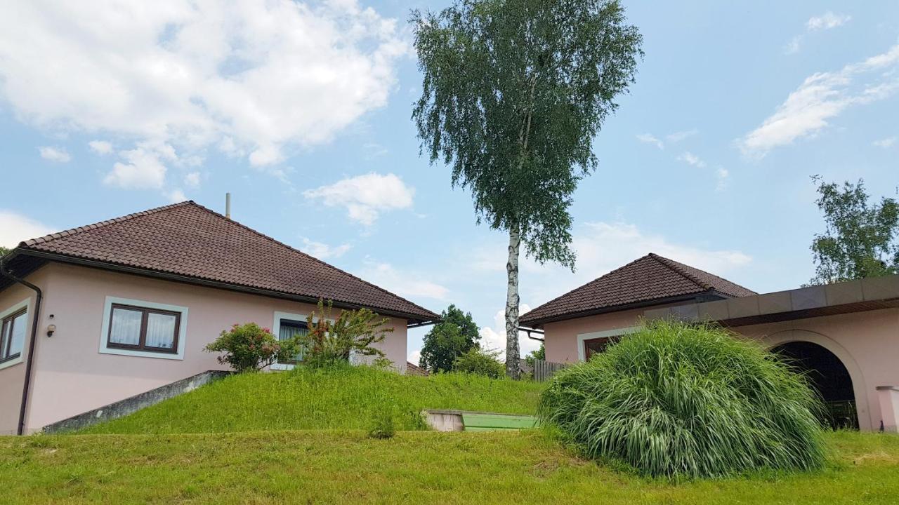 Bungalow & Apartments "Am Deber" Velden - Augsdorf Velden am Wörthersee Exterior foto